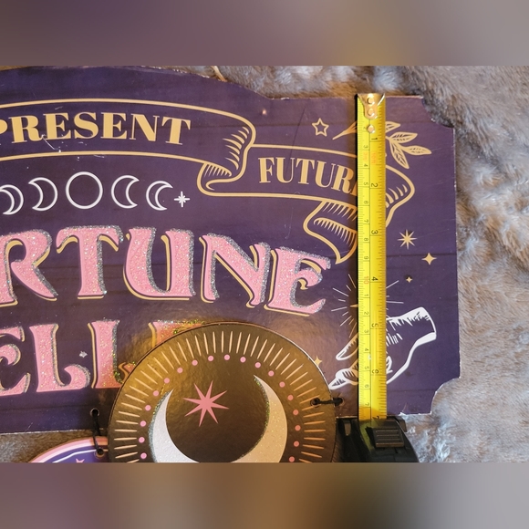 Fortune Teller Sign - Picture 3 of 3